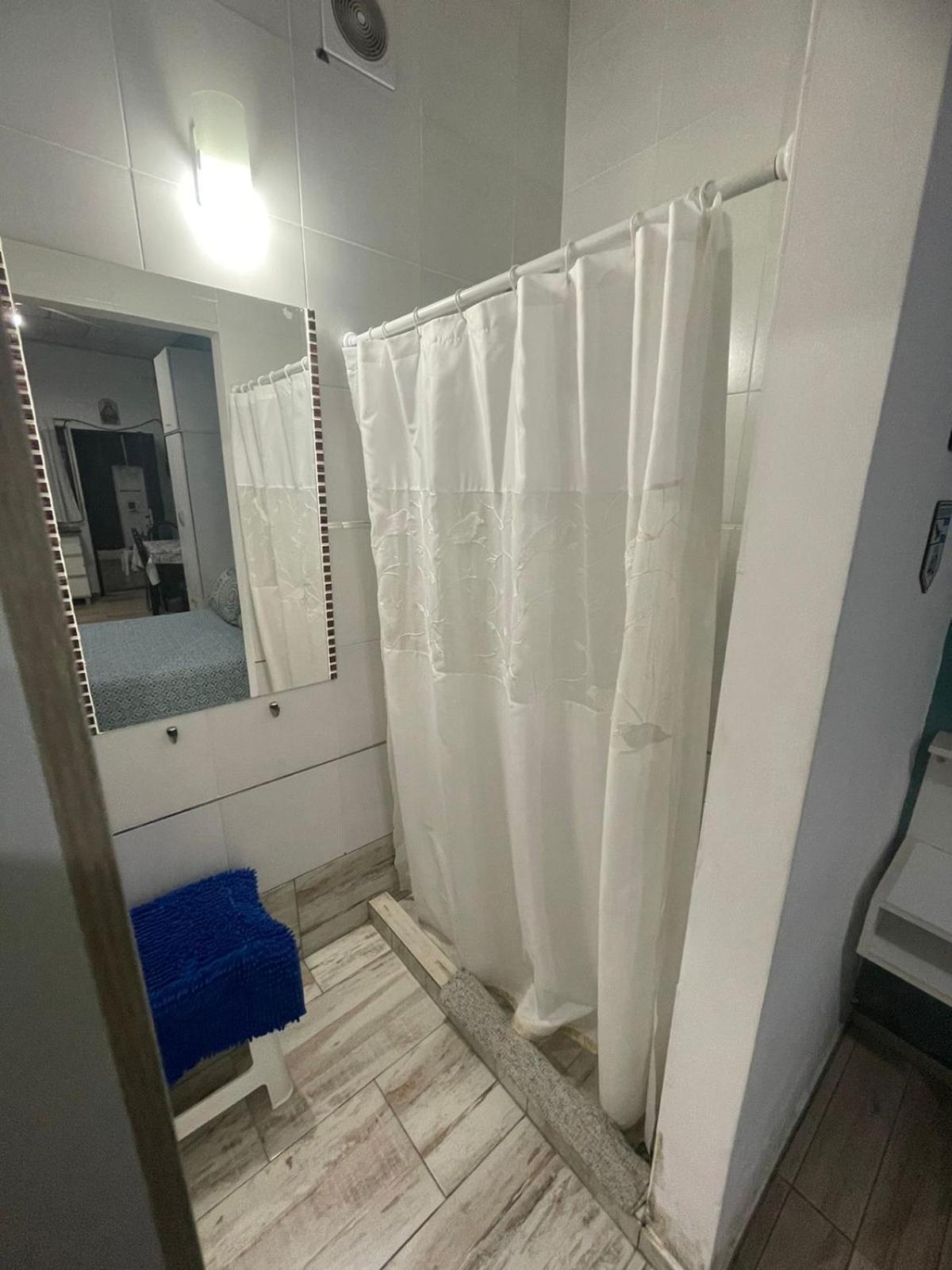 Ezeiza 1 Nuestro Lugar A 15 Minutos Del Aeropuerto Tranfer Opcional Desde Y Al Aeropuerto De Ezeiza Las 24 Horas Pet Friendly Exterior foto